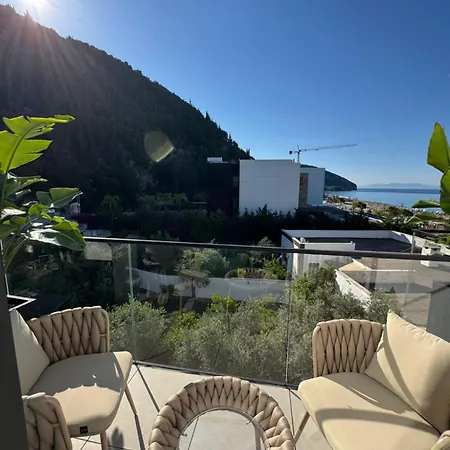 Amarea Boutique Hotel 4*