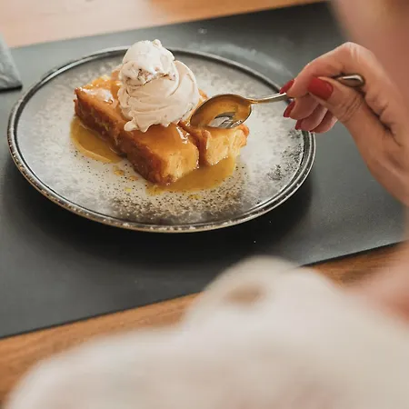 Amarea Boutique Dhërmi